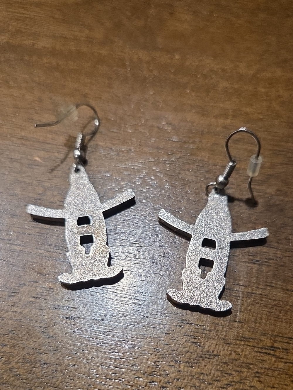 "H" WESTERN EARRINGS - Picture 2 of 2